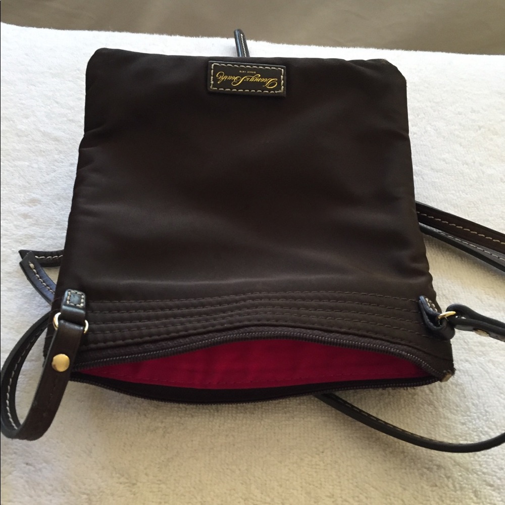 Dooney and Bourke cross body bag